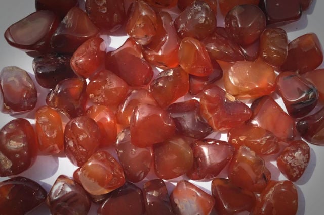 carnelian healing crystals