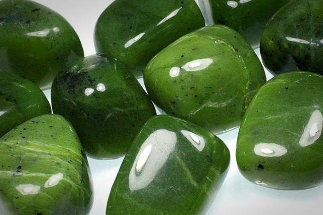 Jade healing stones